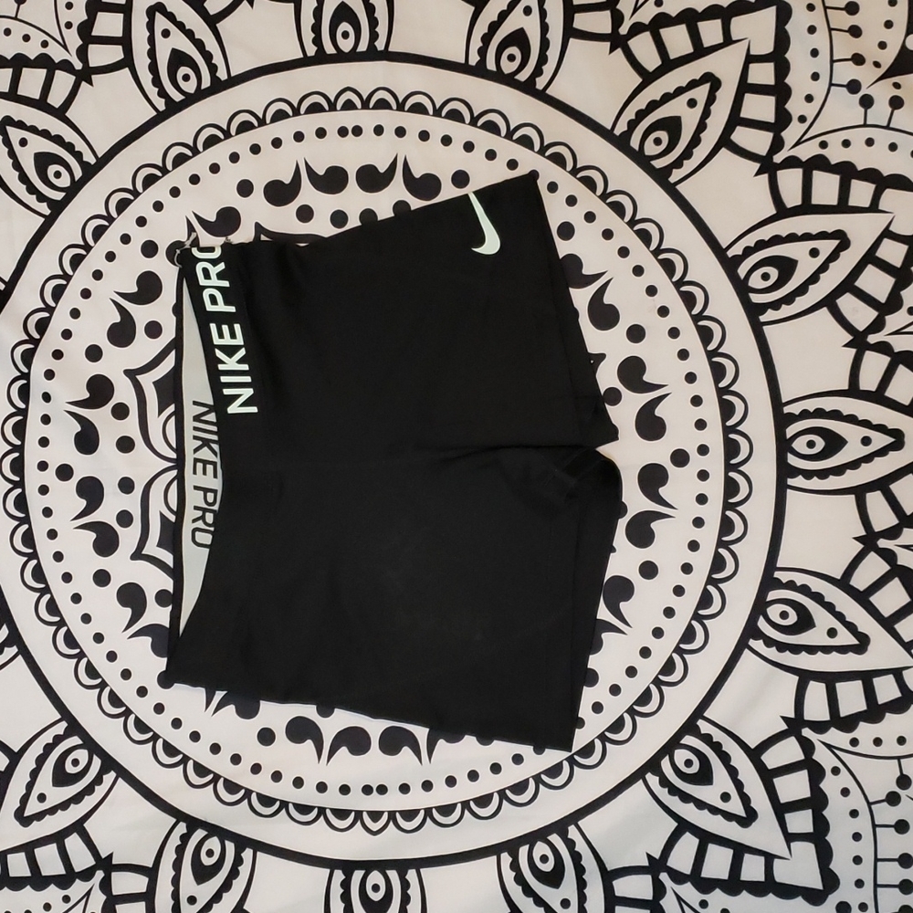 Nike Pro Black Athletic Volleyball Shorts